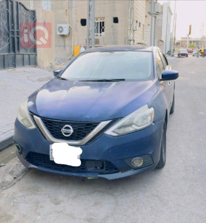 نیسان سێنترا